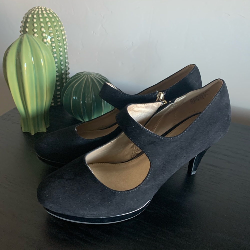 Bandolino Mary Jane heel 👠black, 3”, super CUTE!